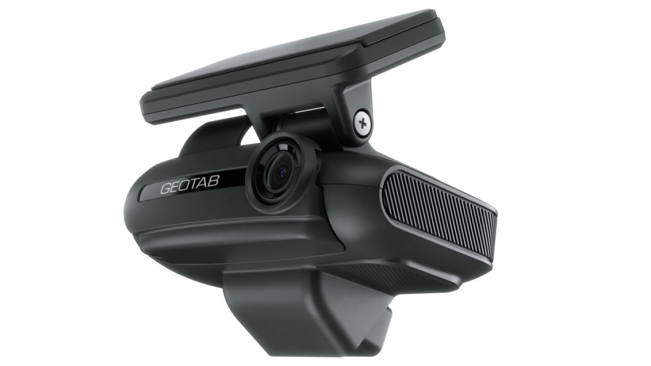 Geotab lancia GO Focus Pro: sicurezza flotte con l'AI