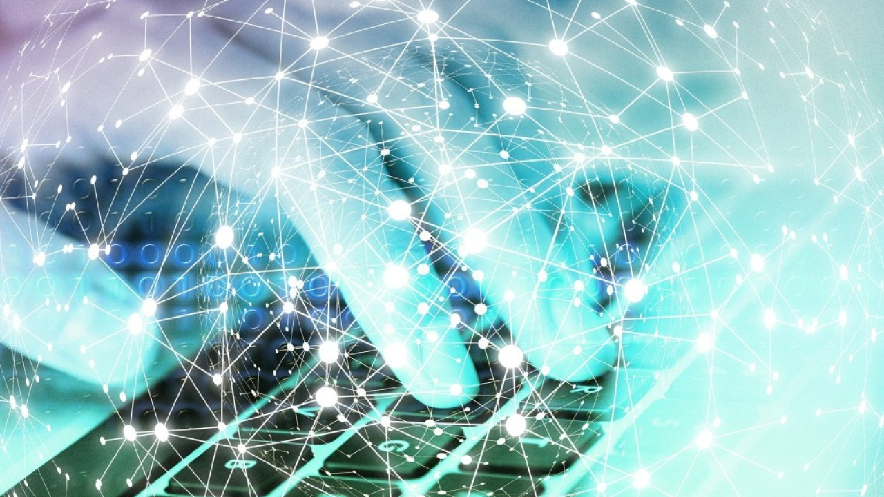 Reti autonome: Ericsson e Nokia uniscono le forze per accelerarne la diffusione