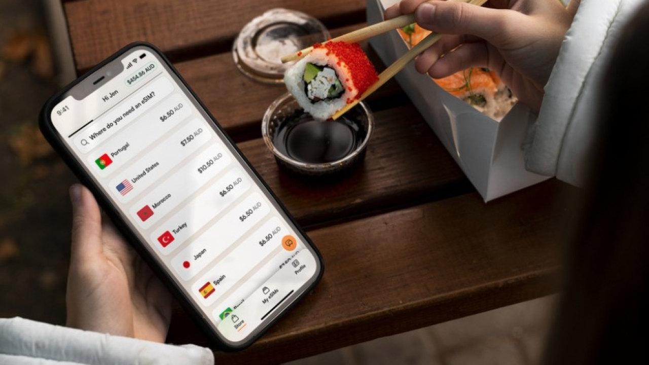 Thales e Airalo lanciano una eSIM globale 