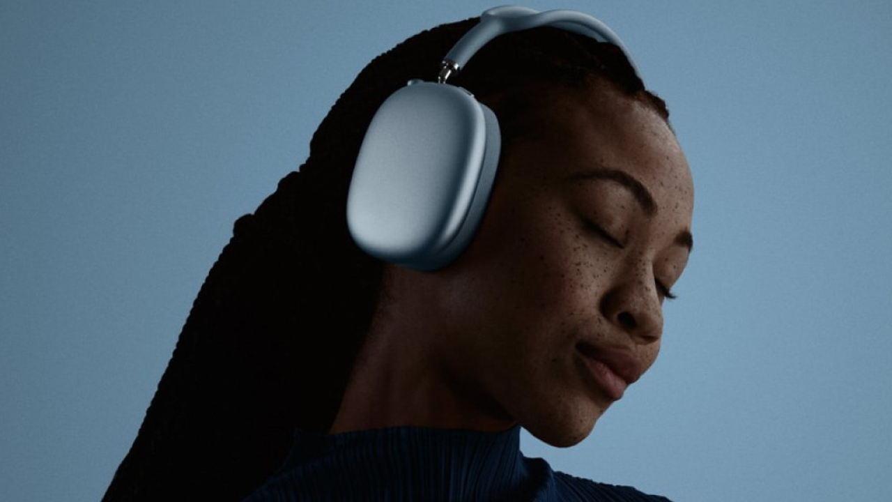 Debuttano le AirPods Max 2: la nuova frontiera dell'audio secondo Apple