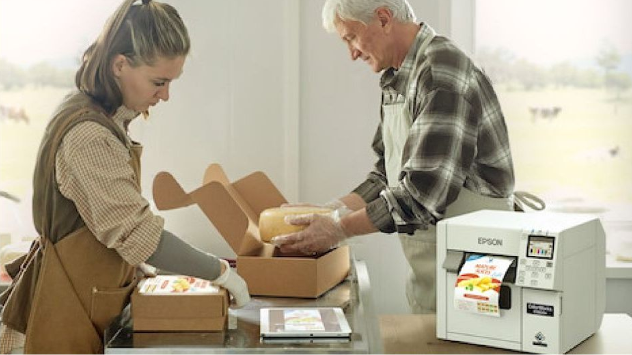 Epson ColorWorks CW-D3800e: l'etichettatura a colori professionale diventa accessibile