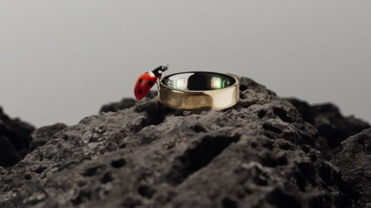 Oura lancia il nuovo Ring 5: il più piccolo di sempre con una tecnologia rivoluzionaria