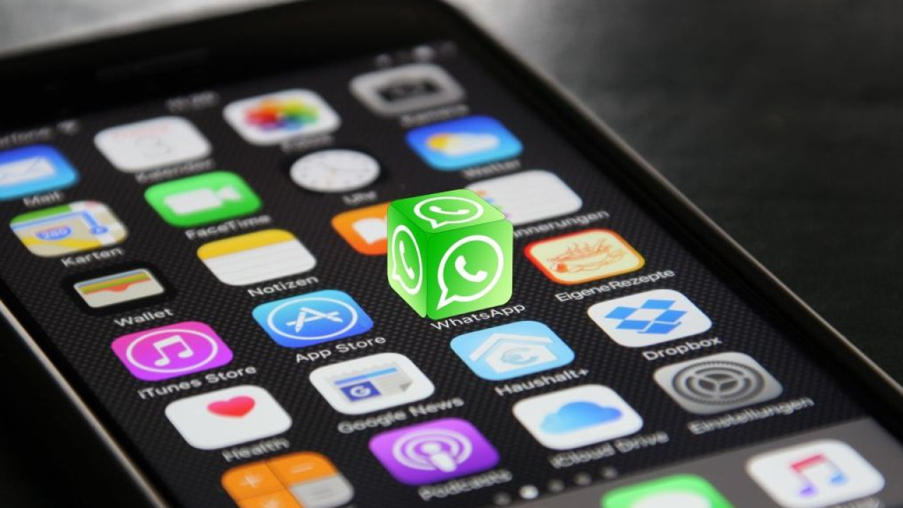 WhatsApp interrompe il supporto per le vecchie versioni di iOS e iPadOS a fine anno