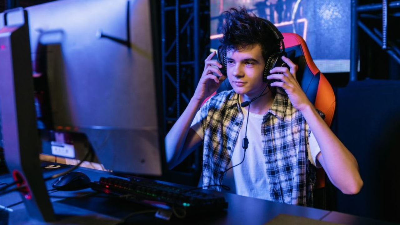 Il mito del gamer medio tramonta mentre un giocatore su cinque genera tre quarti della spesa mondiale nel gaming