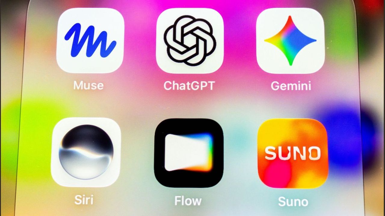 Siri AI si aggiorna con la versione 27.2 e parla nuove lingue